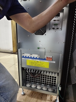 ups電源參數(shù)辨識的實驗需求|深圳ups不間斷電源